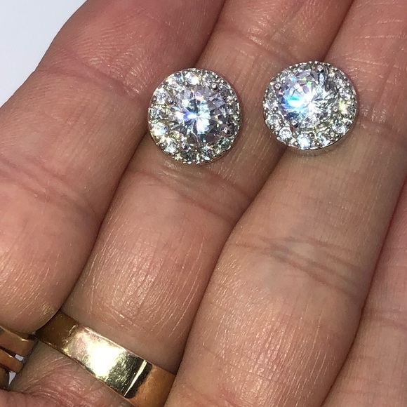 Sterling Silver & Cz Round Halo Stud Earrings .5” - Picture 3 of 5